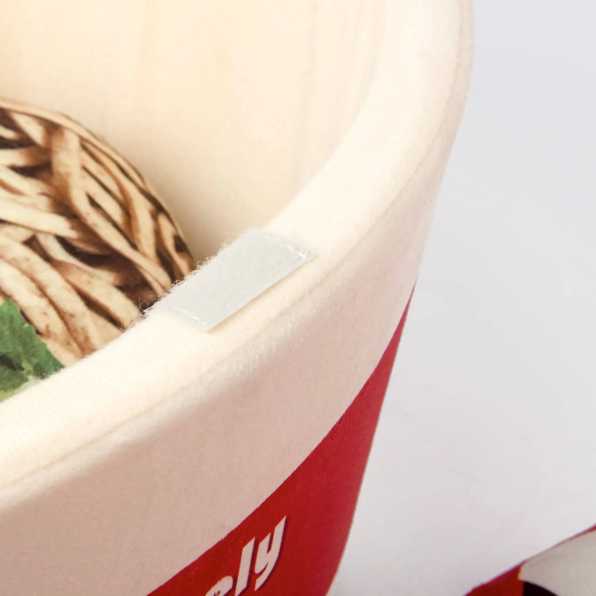 Kashima Noodle Shaped Pet Bed kashimashop