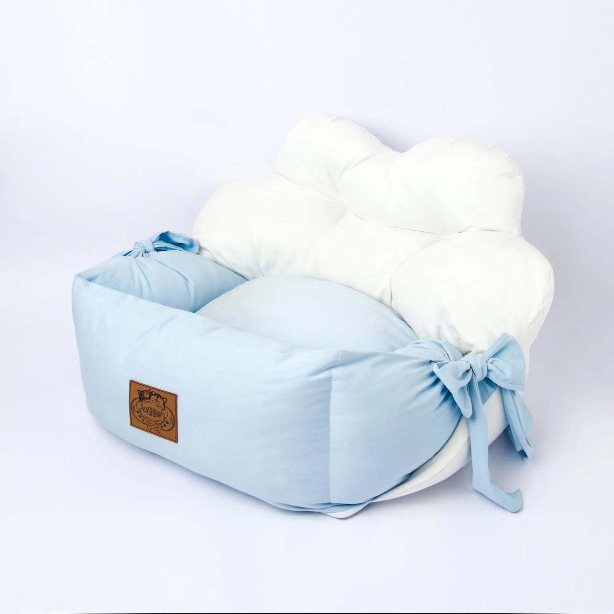 Kashima Izumo Cloud Shaped Waterproof Pet Bed kashimashop